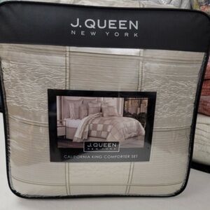 Cream Comforter Set